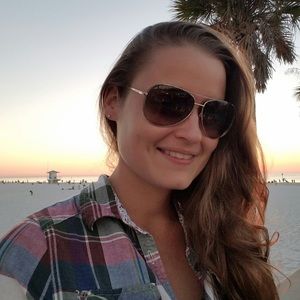 Meet your Posher, Sarah